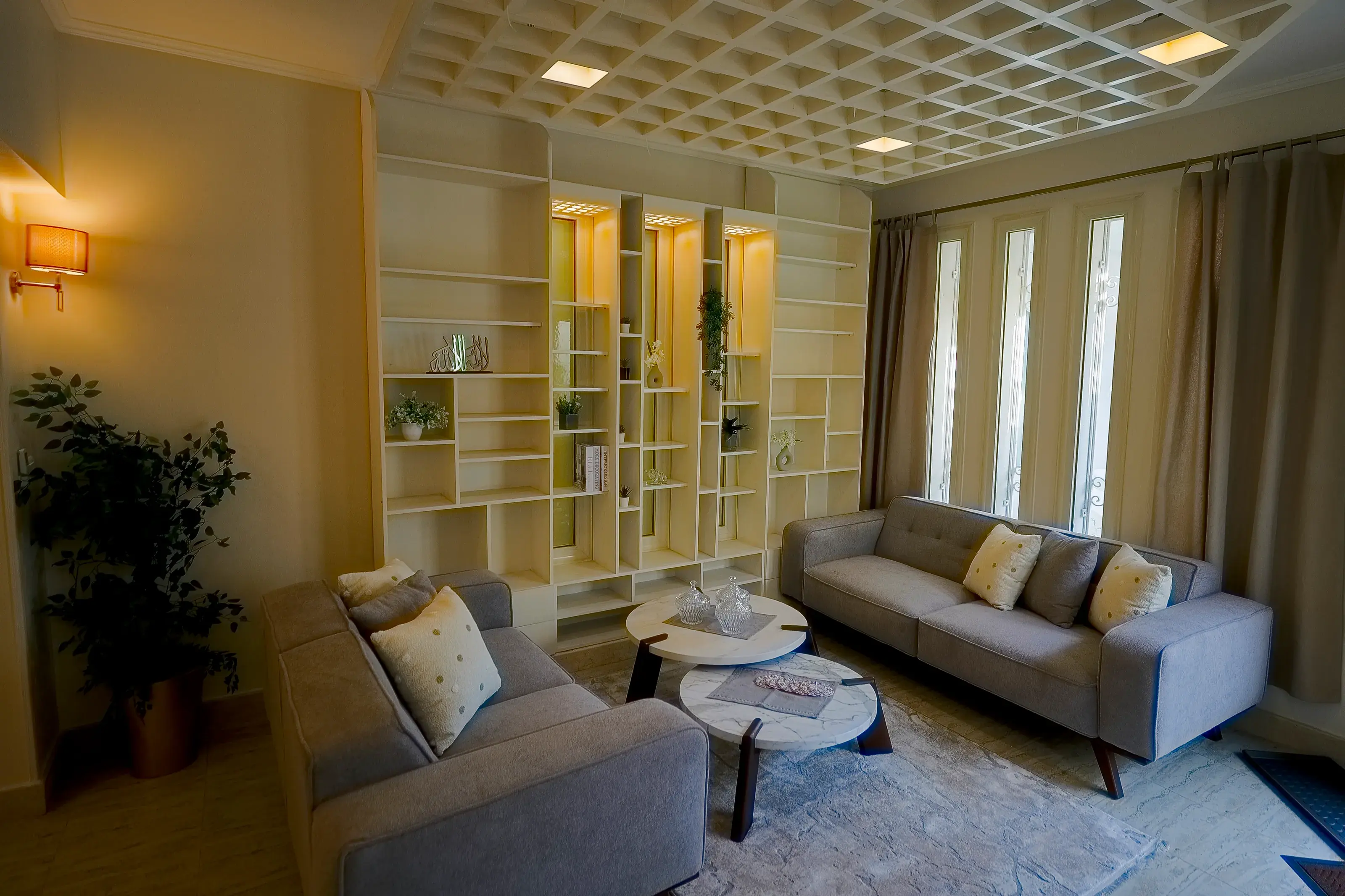 Salon III