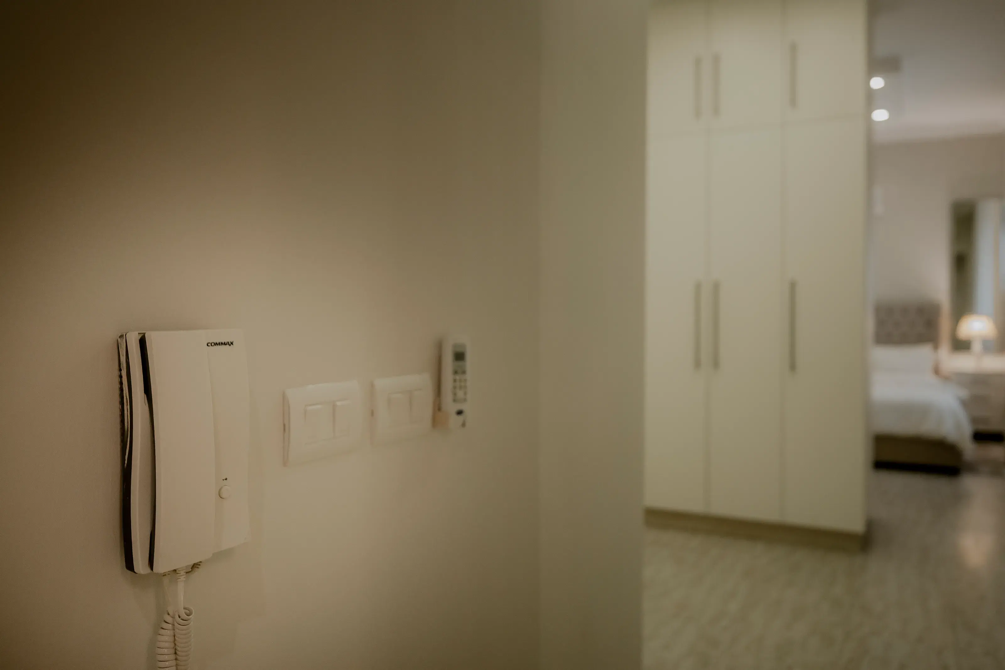 Suite I — 7
