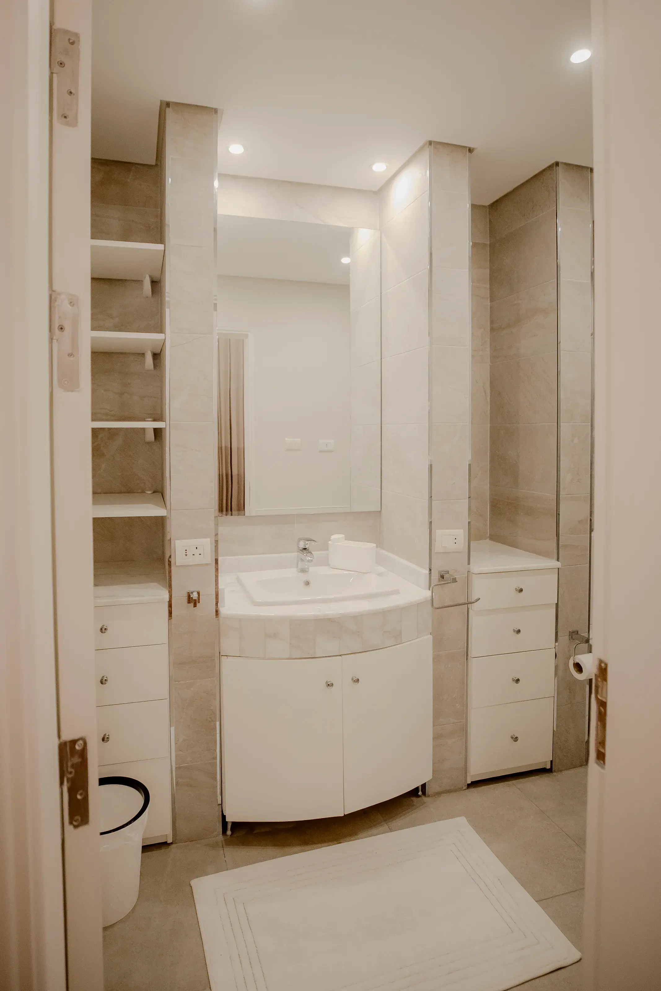 Suite II — 5